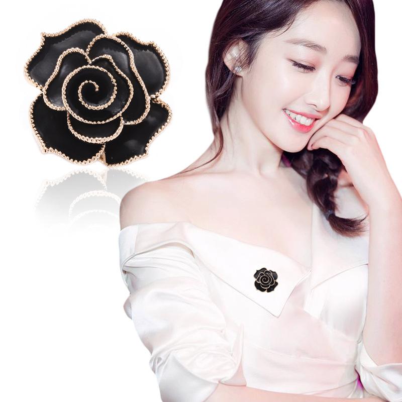 Korean Style Brooch with A Retro Design Sense for Women, Camellia Brooch, Grand and Luxurious Brooch