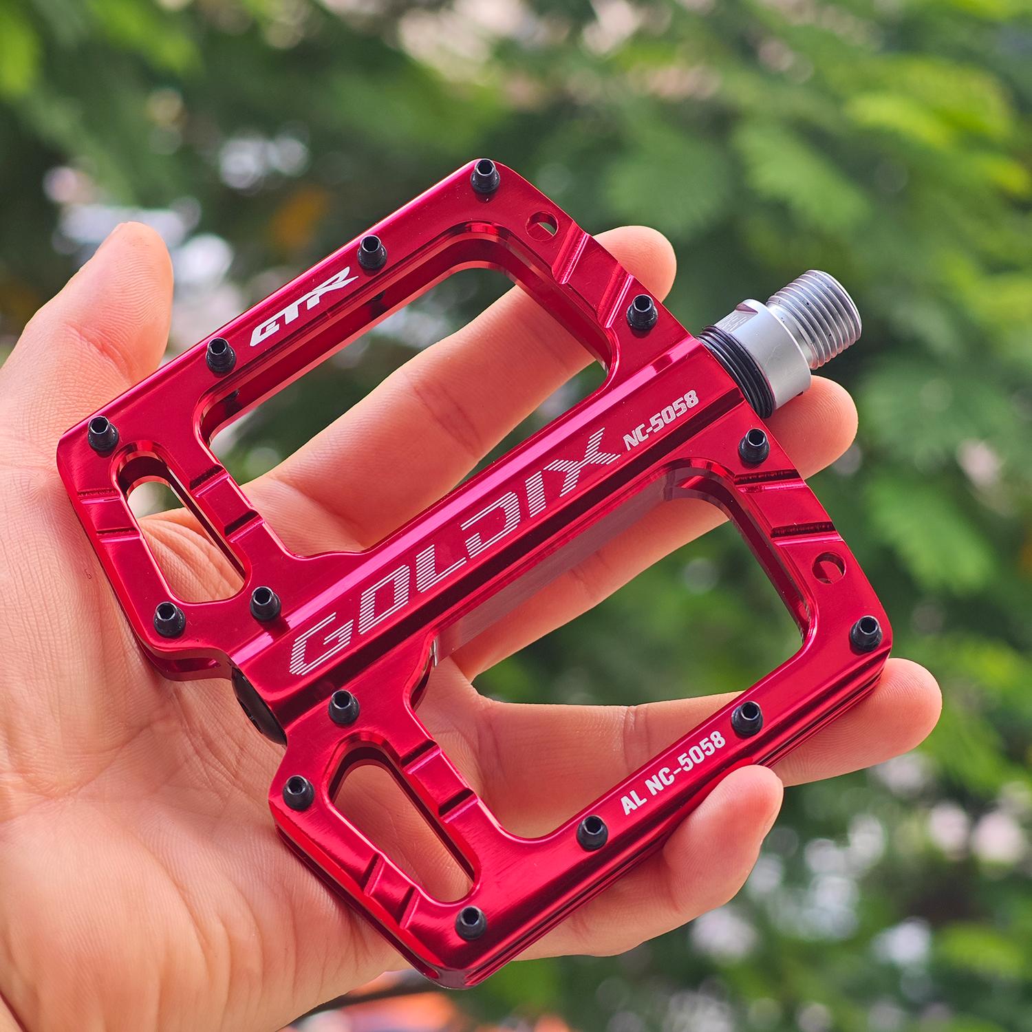 GOLDIX Free Shipping New 3-Bearing Mountain Road Bike Sealed Bearing Pedals High Strength Non-Slip Pedals Bicycle Accessories GOLDIX-5058 red