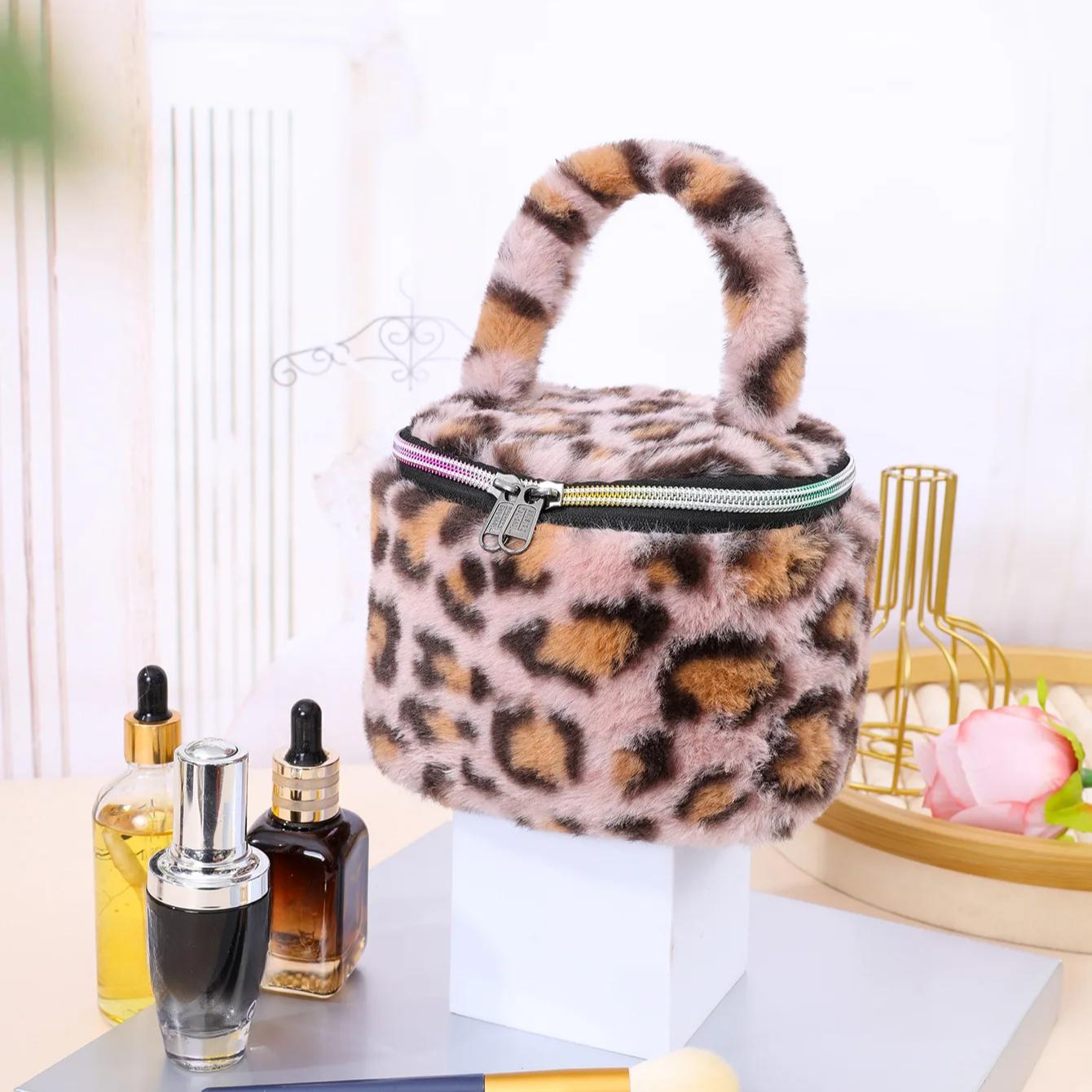 

Леопардовый принт плюшевая косметичка для женщин большая вместительная сумка для ухода за кожей Ins Wind многофункциональная дорожная косметичка для туалетных принадлежностей розовый