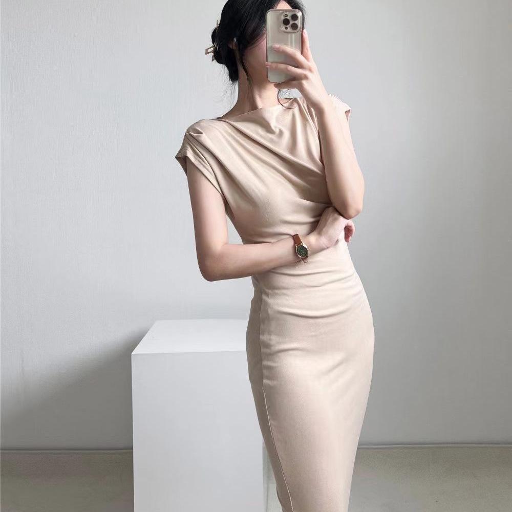 Pleated Solid Color Split-ended Dress Women's Summer Temperament Elegant Wind Age-reducing Body Stacking Sleeves Hip-wrapped Medium and Long Dress