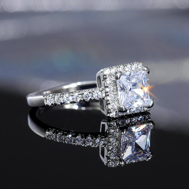New Perfect Princess Cut Cubic Zirconia Women Engagement Wedding Rings Fashion Contracted Style High Quality