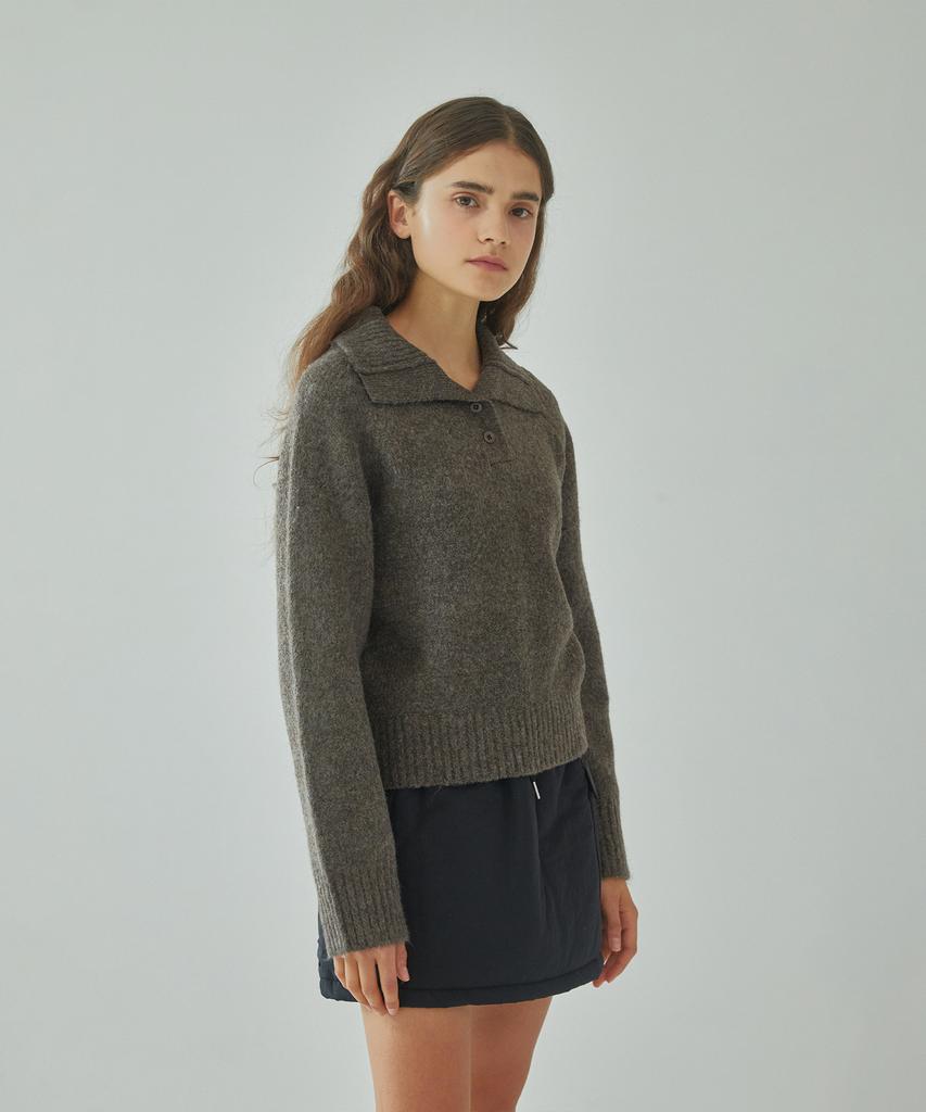PINBLACK Wide Collared Knit Pullover Brown