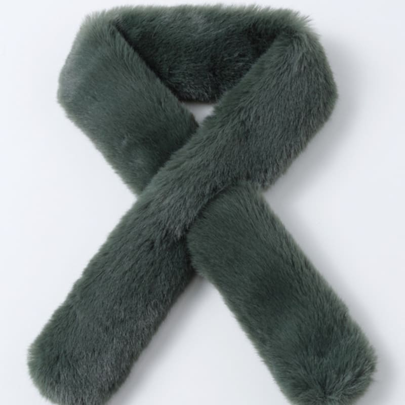 LALA Fur Scarf Petite Green