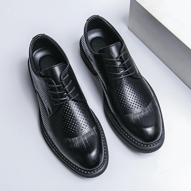2024 Summer Men's Fashion Breathable Hollow Lace Oxford Shoes Brand New Men's Business Comfortable Formal Wedding Leather Shoes