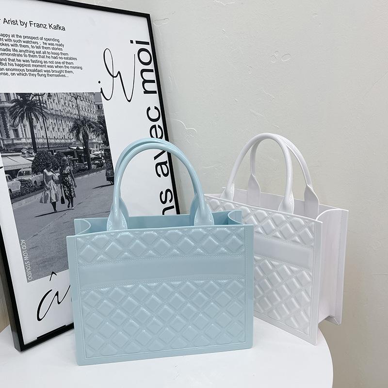 Summer Tide Large Capacity Pvc Jelly Bag High Fashion Handbag Tote Women'S Bag