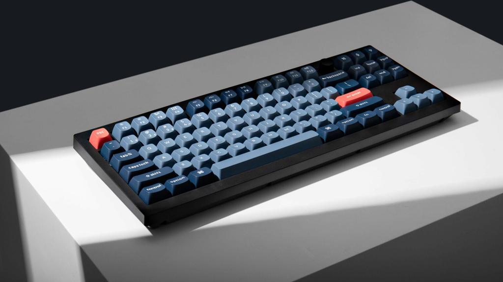 Keychron V3 Max QMK Wireless Custom Mechanical US RGB Hot Swappable Gateron Jupiter Mechanical with and Linux Keyboard, 2.4 GHz/Bluetooth 5.1/Wired