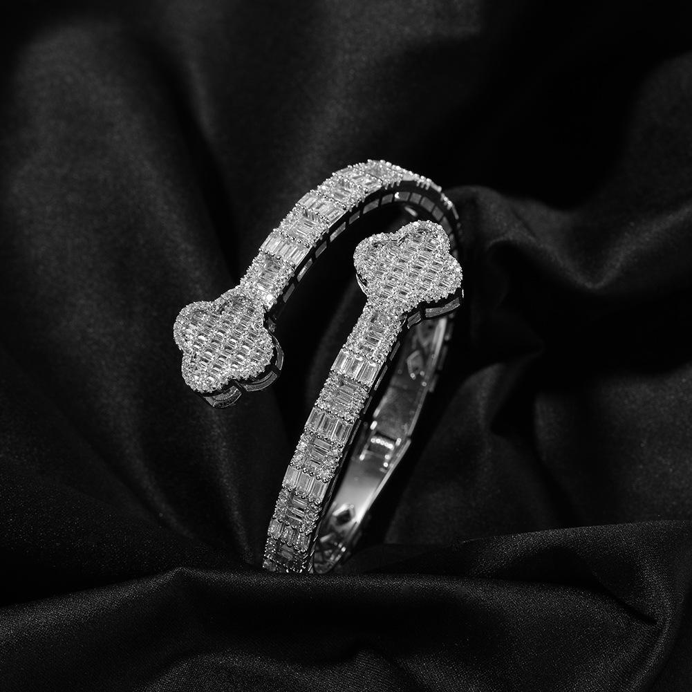 European & American Copper Zircon Four-Leaf Clover Bracelet - High-End Hip Hop Fashion Accessory