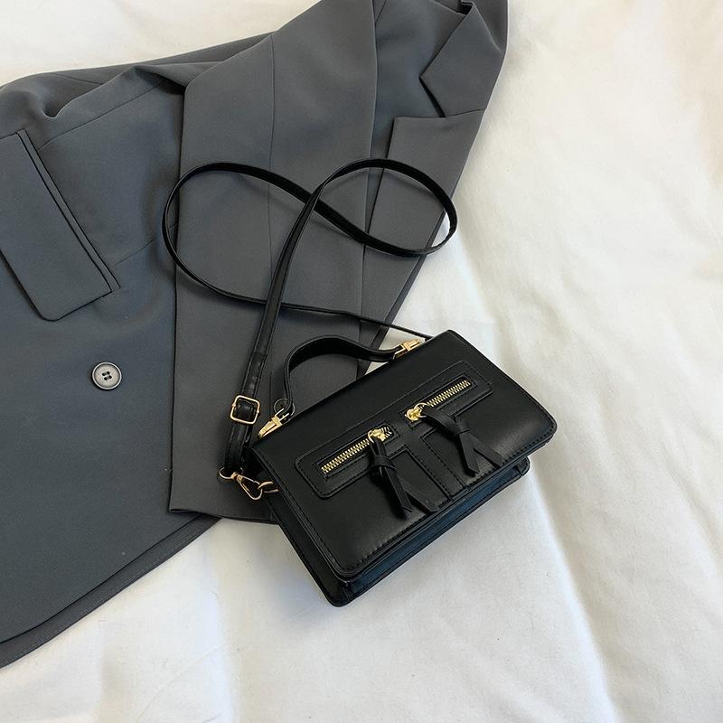 One Shoulder Messenger Bag Niche Design Beautiful Autumn New Simple Retro Portable Women's Small Square Bag