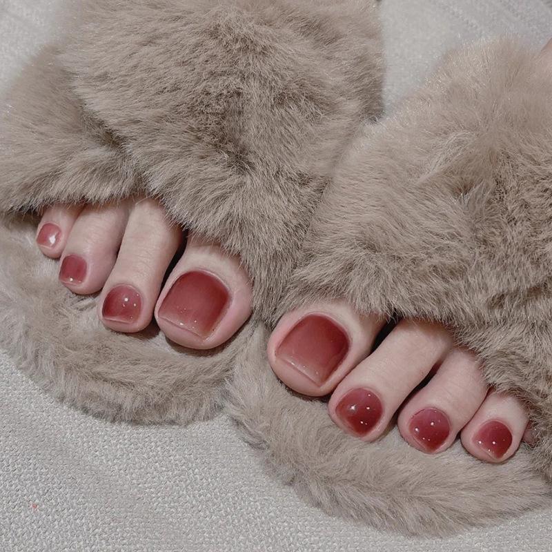 

Removable Wearable Nail & Toenail Stickers for Women – Trendy Manicure Tips
