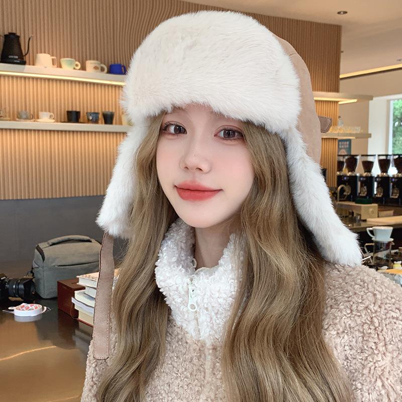 

Versatile mountaineering cap, padded lamb wool, ear protection, flying hat, cycling thickened winter cold hat, windproof one size fits all чорний