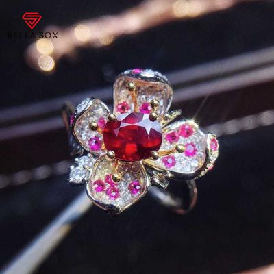 Neue Temperament Rose Rote Blume Form Elegante Öffnung Ringe Für Frauen Zirkon Hochzeit Engagement Party Feine Klassische Schmuck Geschenk