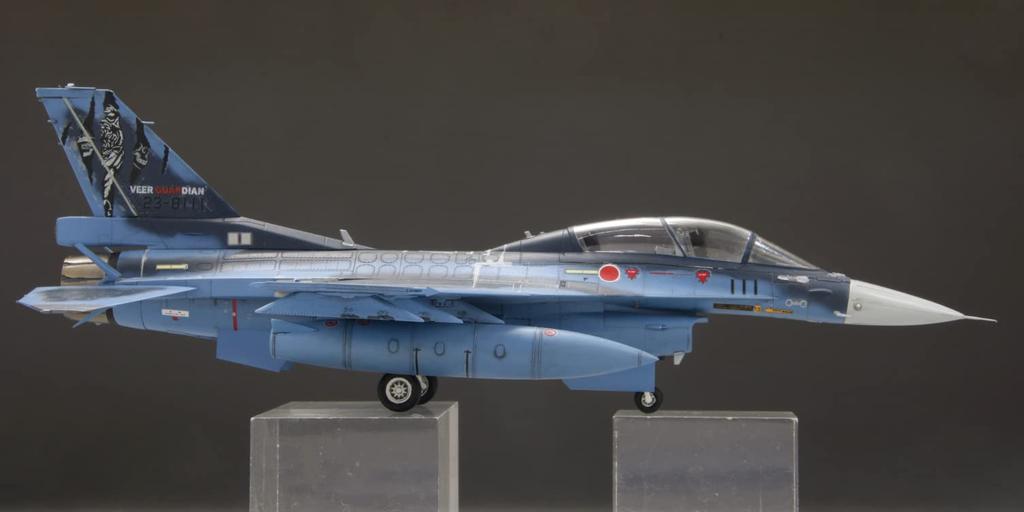 Fine Molds Maßstab 1/72 Luftselbstverteidigungsstreitkräfte F-2B Kampfjet Vier Guardian 23 Plastikmodellbausatz 72849