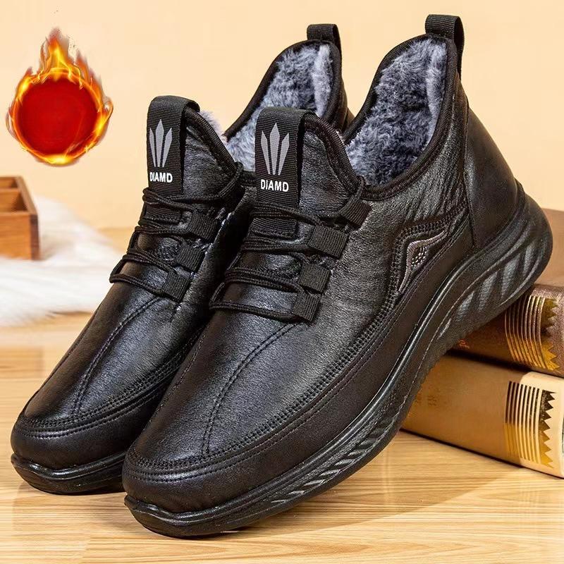 Fleece and Thickened Cotton Boots, Men's Cloth Shoes, Men's Soft-soled Anti-slip and Warm Shoes