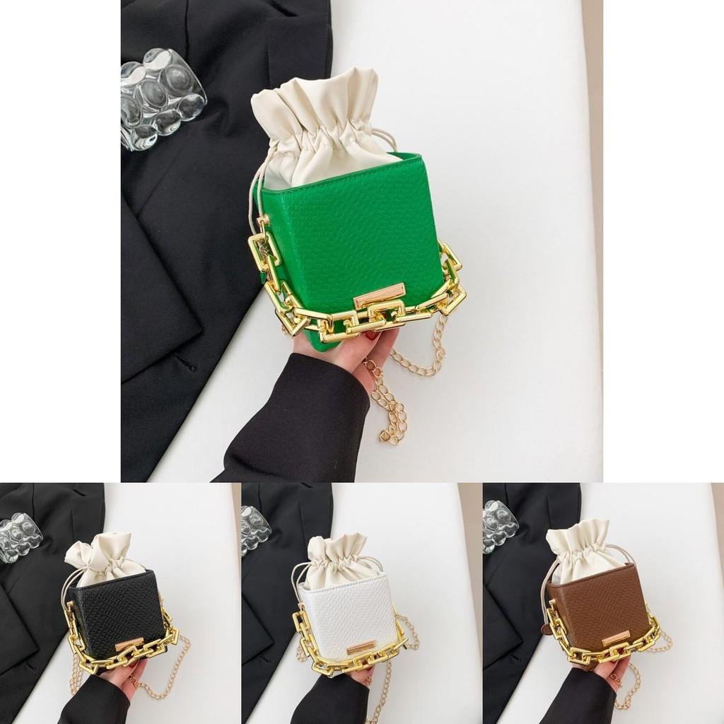 Stylish Modern Bucket Bag For Women In Trendy Colors Perfect For Daily Use