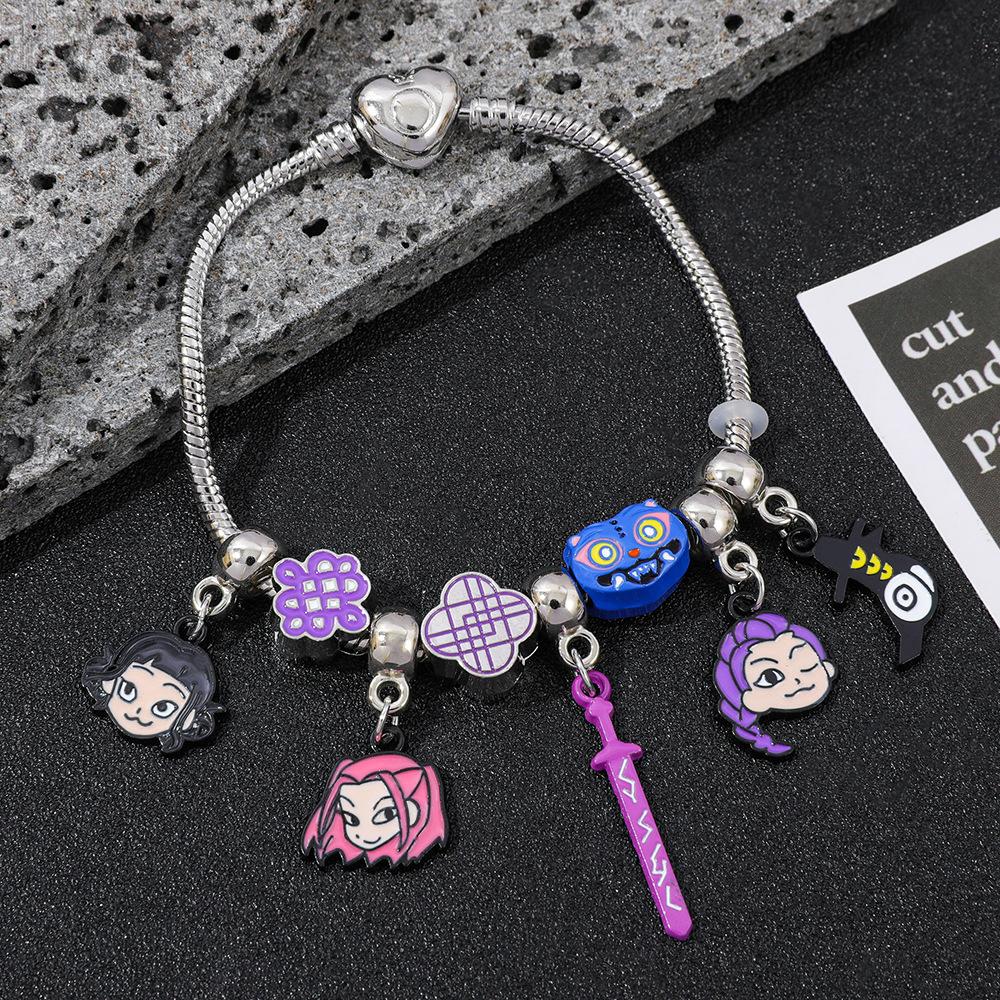 Huntrix Anime Bracelet, Cartoon Character Charm Chain, Cute Zinc Alloy Jewelry for Girls and Boys, Kawaii Accessory Gift