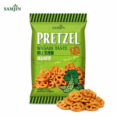 SAMJIN Mini Biscotti Pretzel 70g Gusto Wasabi | Texture Croccante e Friabile, Sapore Piccante di Wasabi, Snack Pratico