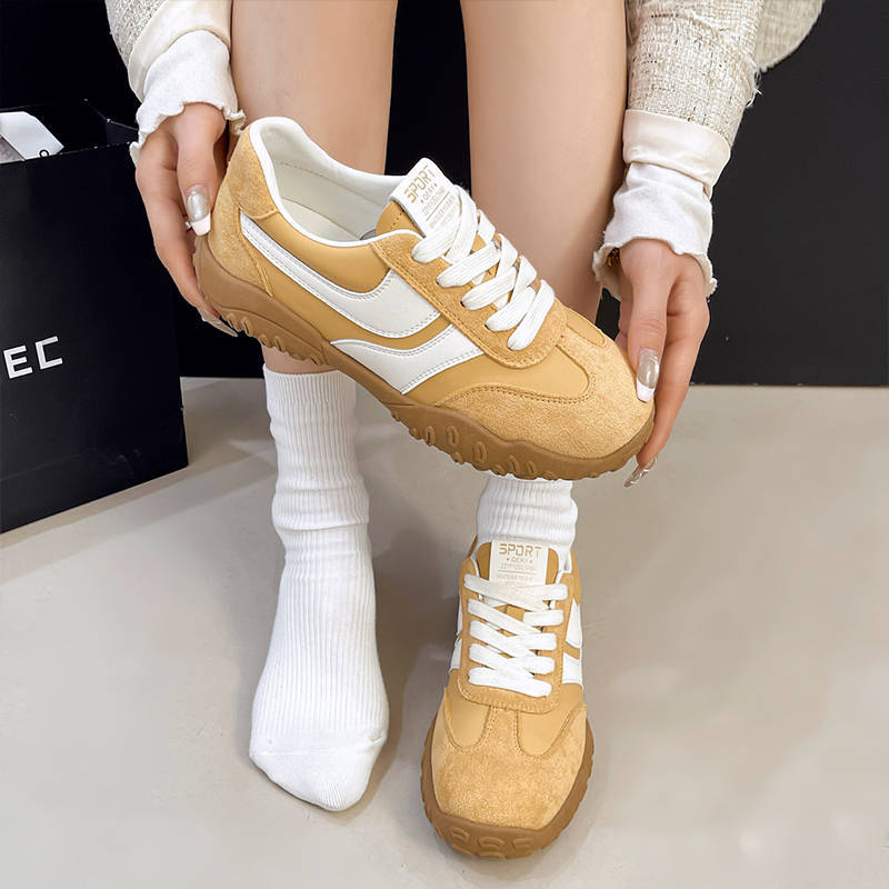 Korean Versatile German Training Shoes for Women's Autumn New Thick-soled Feet, Small and Light Forrest Gump Shoes, Niche Retro Dad