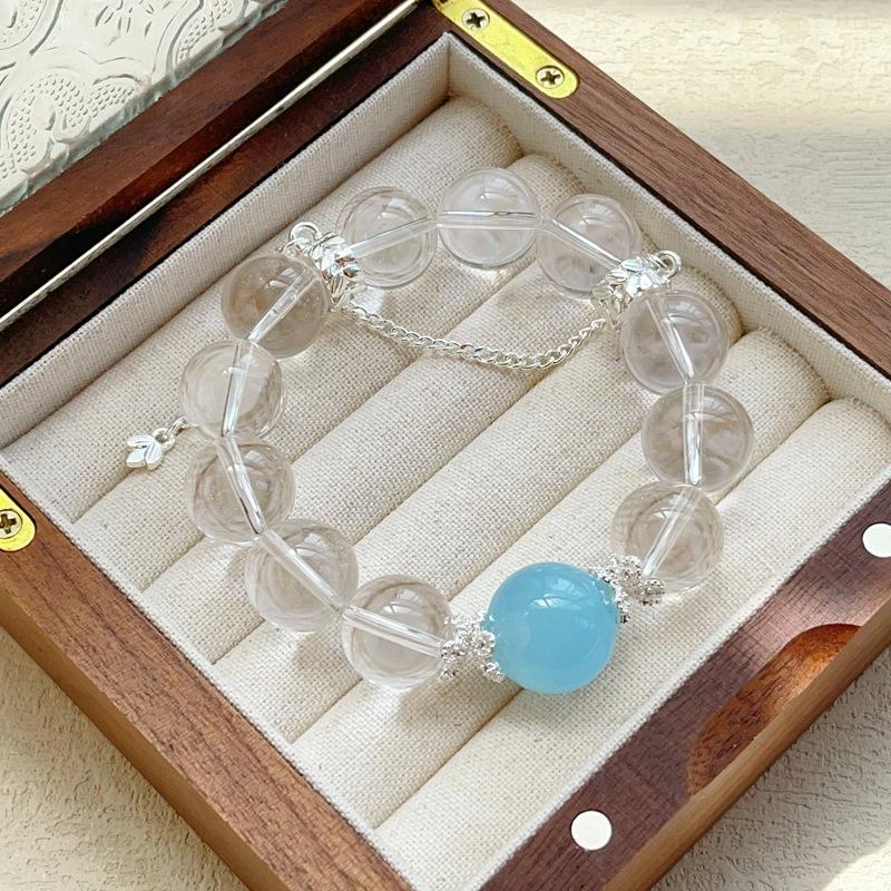 

White crystal aquamarine large particles, clean body white crystal bracelet girlfriend girlfriend couple gift