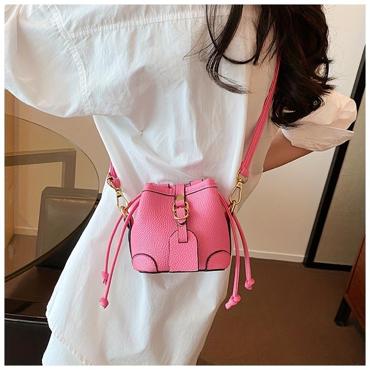 Trendy Color Block Mini Bucket Bag For Girls Cute PU Leather Crossbody Bag Lightweight Drawstring Shoulder Bag For School Parties