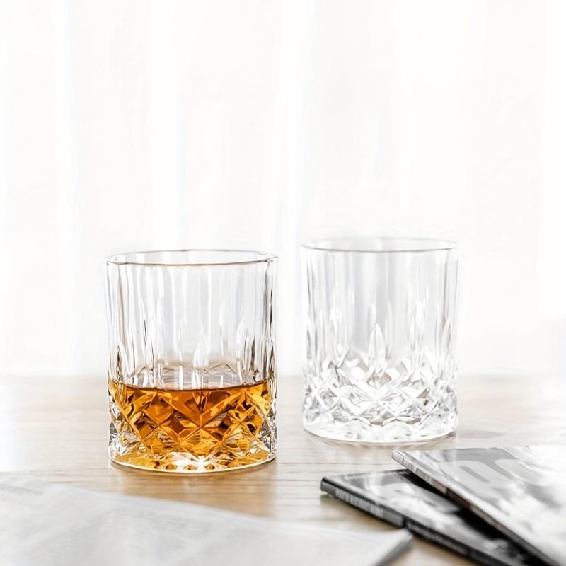 Elegante, gestreifte Whiskygläser, 4 Stück – vielseitig verwendbar, wiederverwendbar, leicht zu reinigen, für Getränke und Dekoration, ideales Geschenk