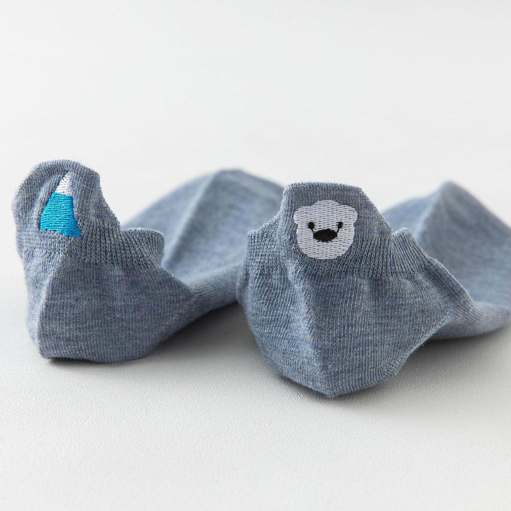 Women's Japanese Style Thin Cotton Embroidered Low Cut Socks - Breathable & Versatile for Spring & Summer.
