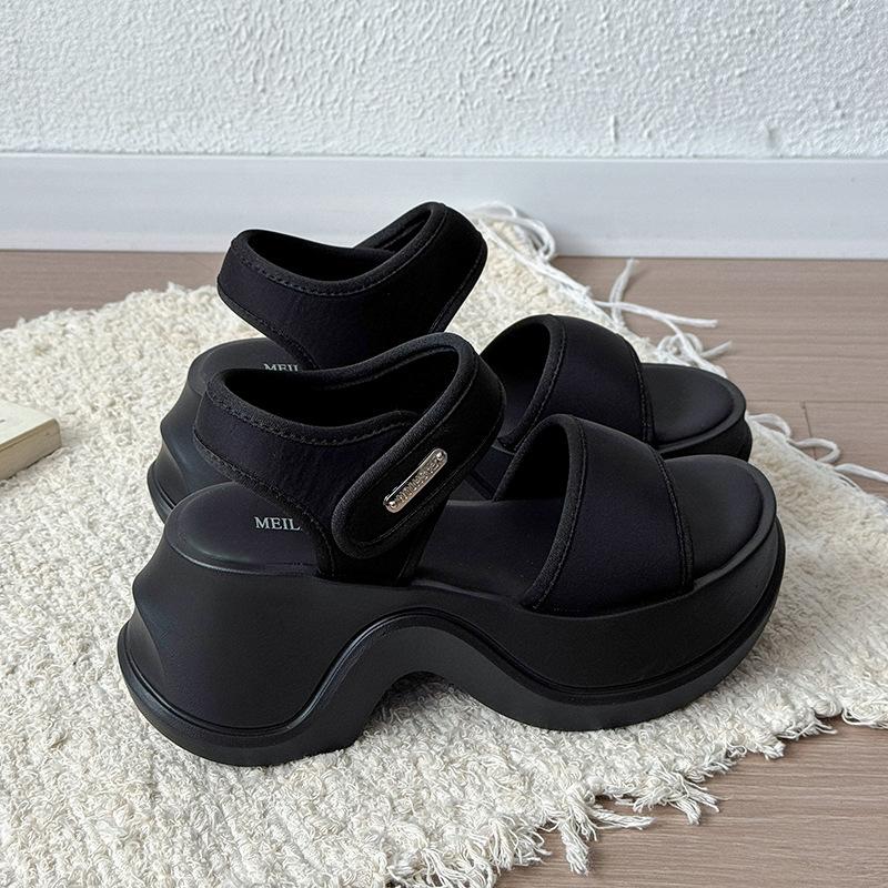 

Римские пляжные сандалии женские 2025 новые летние повседневные отпускные эластичные тканевые сандалии на платформе-маффине студенческие спортивные сандалии 35