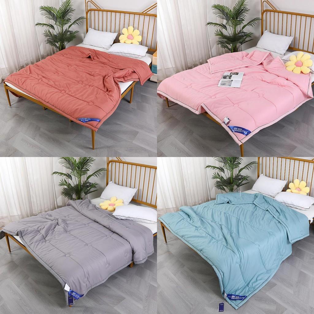 Color Solid Cotton Lightweight Duvet Quilt With Polyester Fill For Sleep Comfort