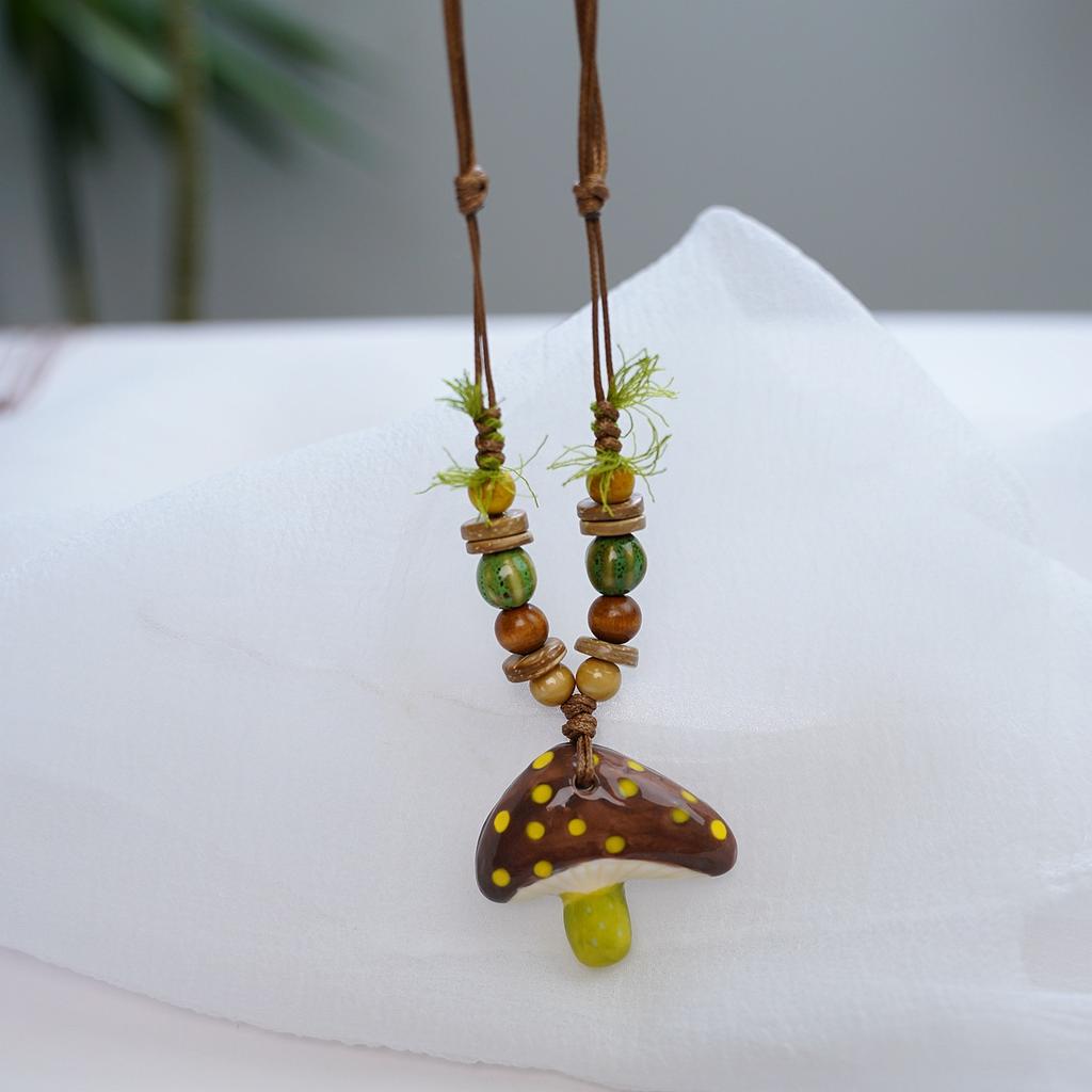 Hot-selling ceramic mushroom necklace accessories niche design necklace high sense