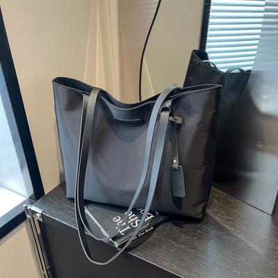 Γυναικείες τσάντες – Τσάντες ώμου