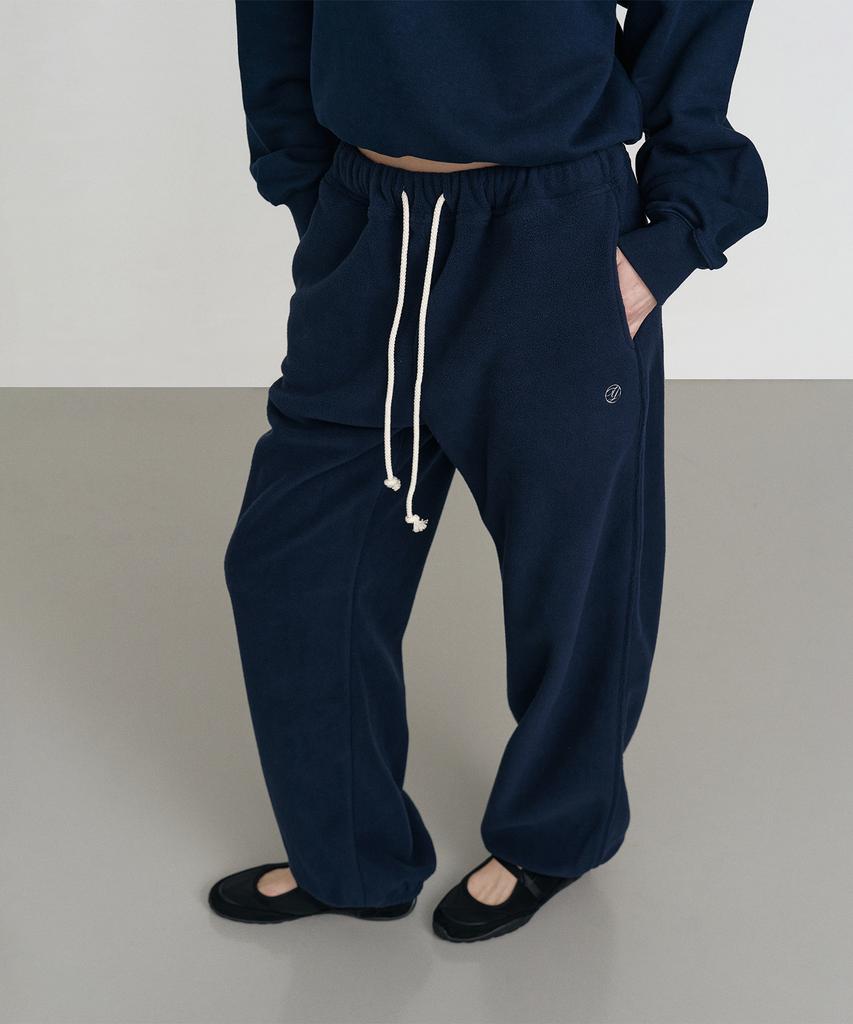 Isibchilwai Fleece Pocket Jogger Pants (Navy)