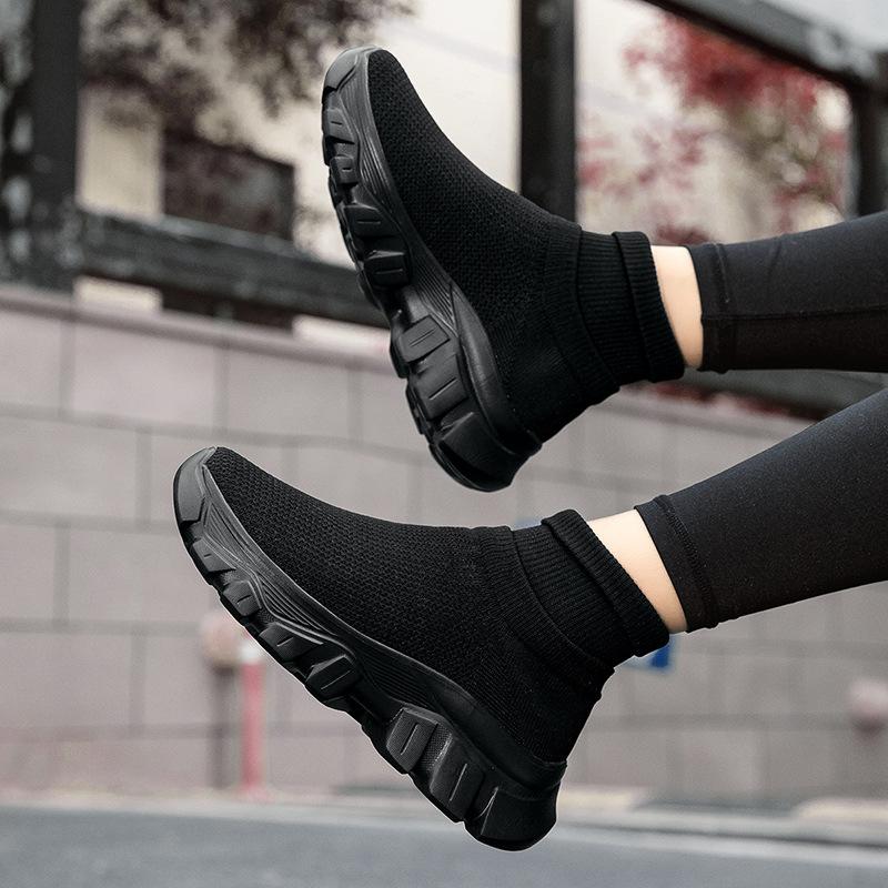 Bottes courtes tissées à la mouche de printemps à semelles épaisses, légères et élastiques, chaussures chaussettes, couple, montantes, en maille, chaussures de sport décontractées, bottes pour femmes