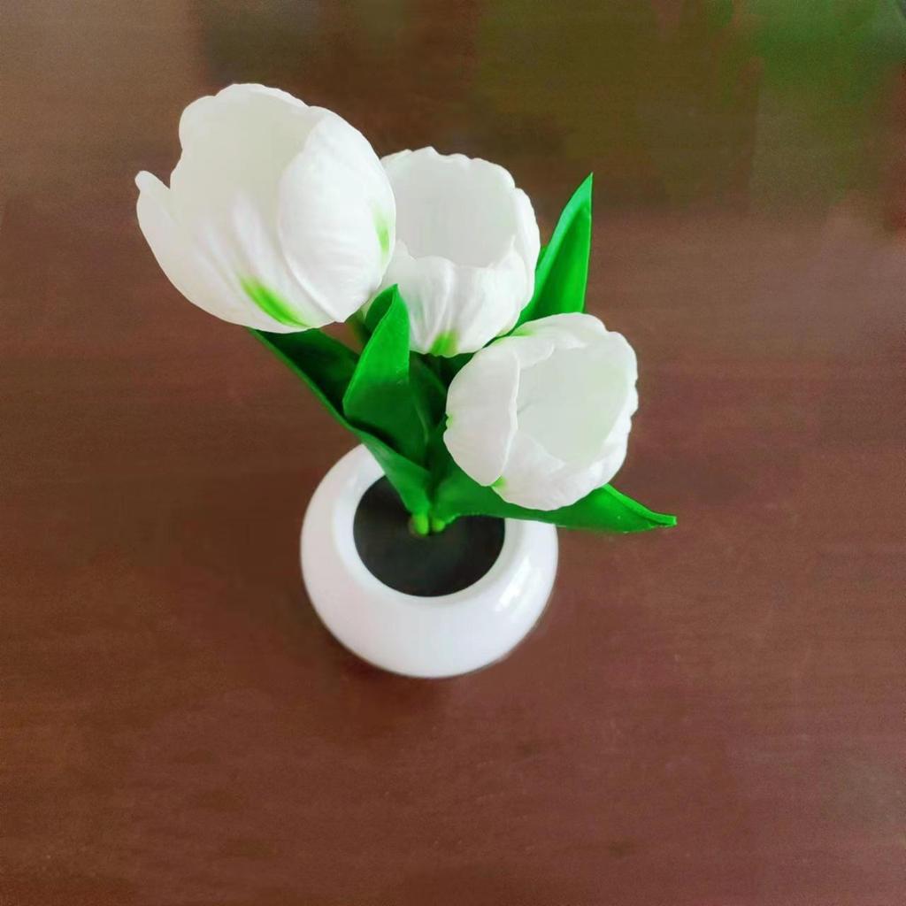LED Tulip Night Light: Simulation Bouquet Lamp for Bedroom Decor