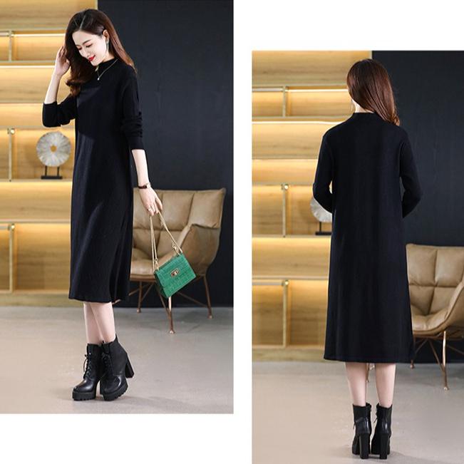 Ensfarvet strikket kjole for kvinner høst og vinter Lang knelengdekjole Løs og avslappet genser