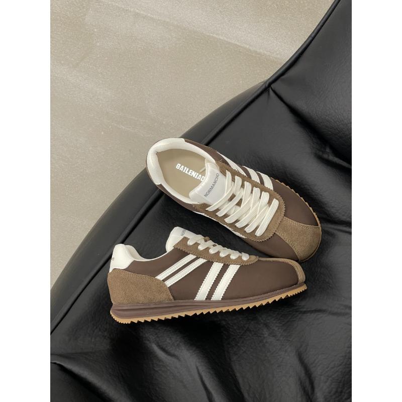 

Autumn flat-bottomed color matching versatile casual sports jogging women s shoes 40 коричневий