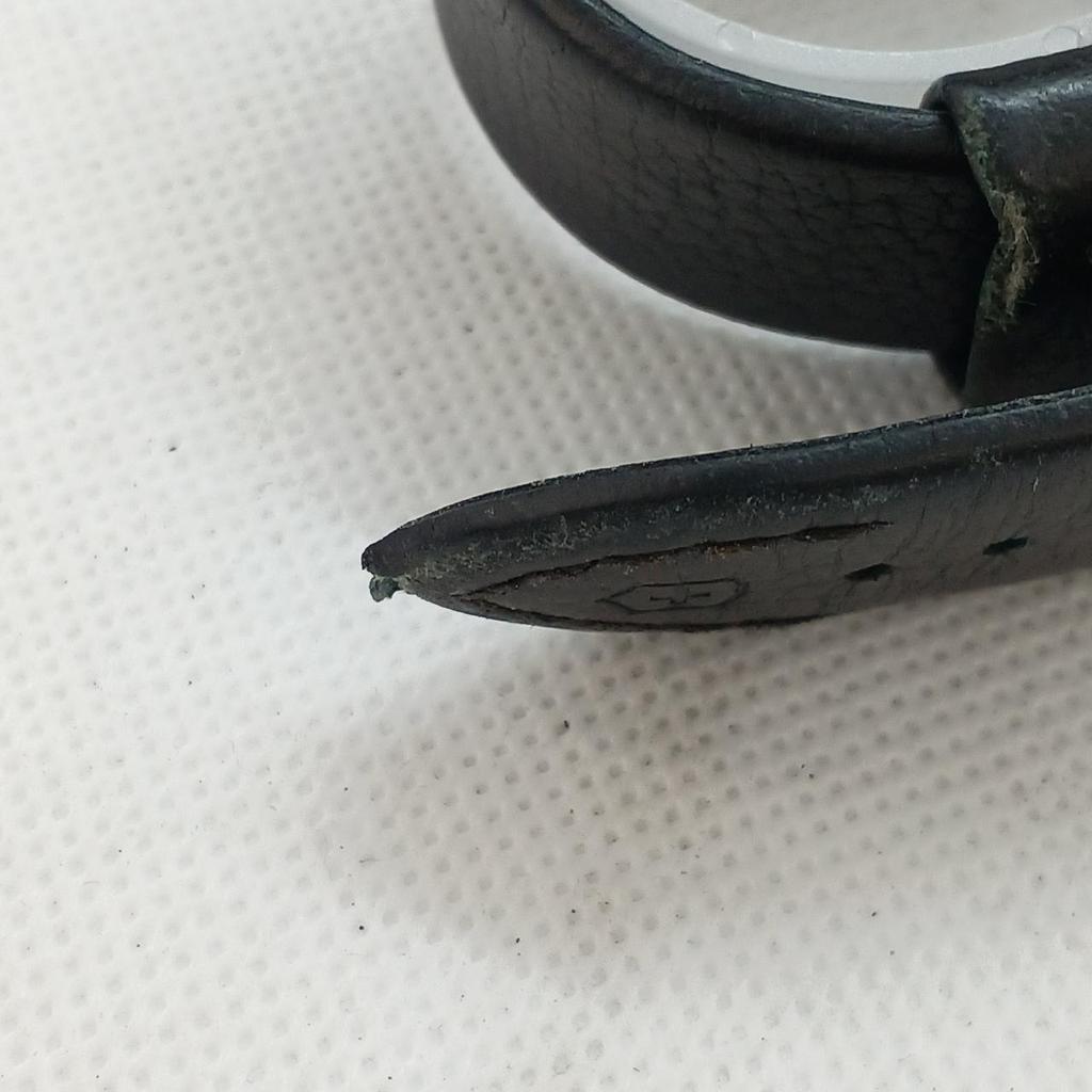 Used VICTORINOX 241737 VICTORINOX Quartz