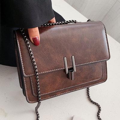 Popular Retro Style Small Square Bag Fashionable Versatile Temperament Commuter Chain Messenger Bag