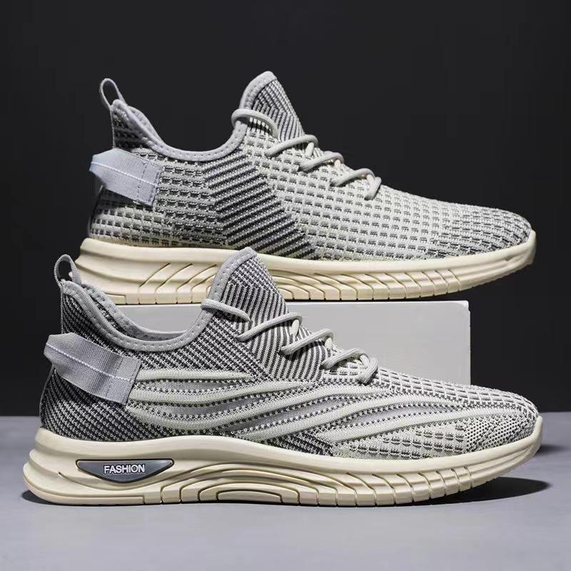 New Spring and Summer Classic Flying Mesh Breathable Men's Shoes Comfortable Casual and Fashionable Sports Shoes