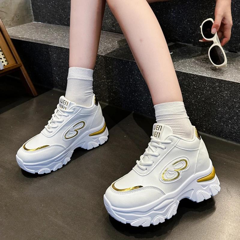 Spring and Autumn Elegant Lace Up Thick Soled Sports and Leisure Shoes Fashionable and Comfortable New Women's Vulcanized Shoes