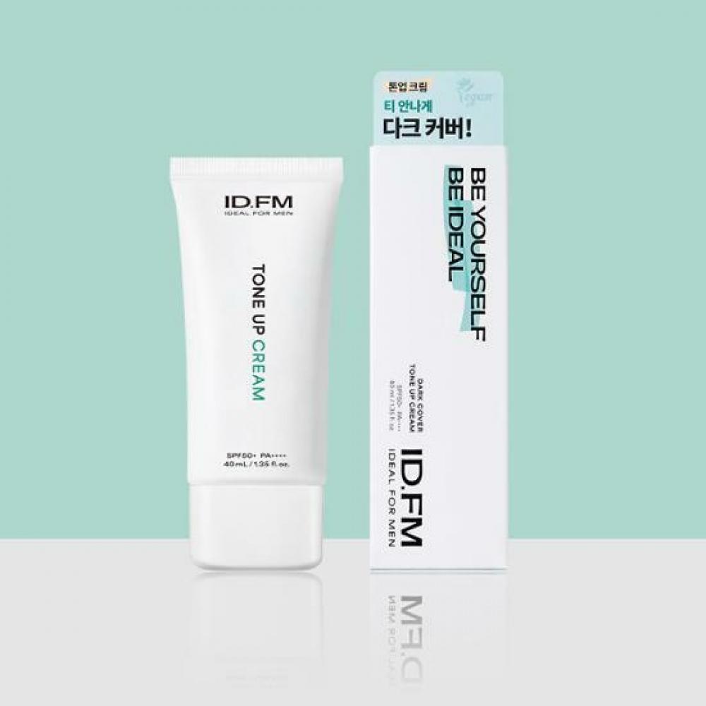 

Идеально для мужчин Идеально для мужчин Тонирующий крем Dark Cover AD