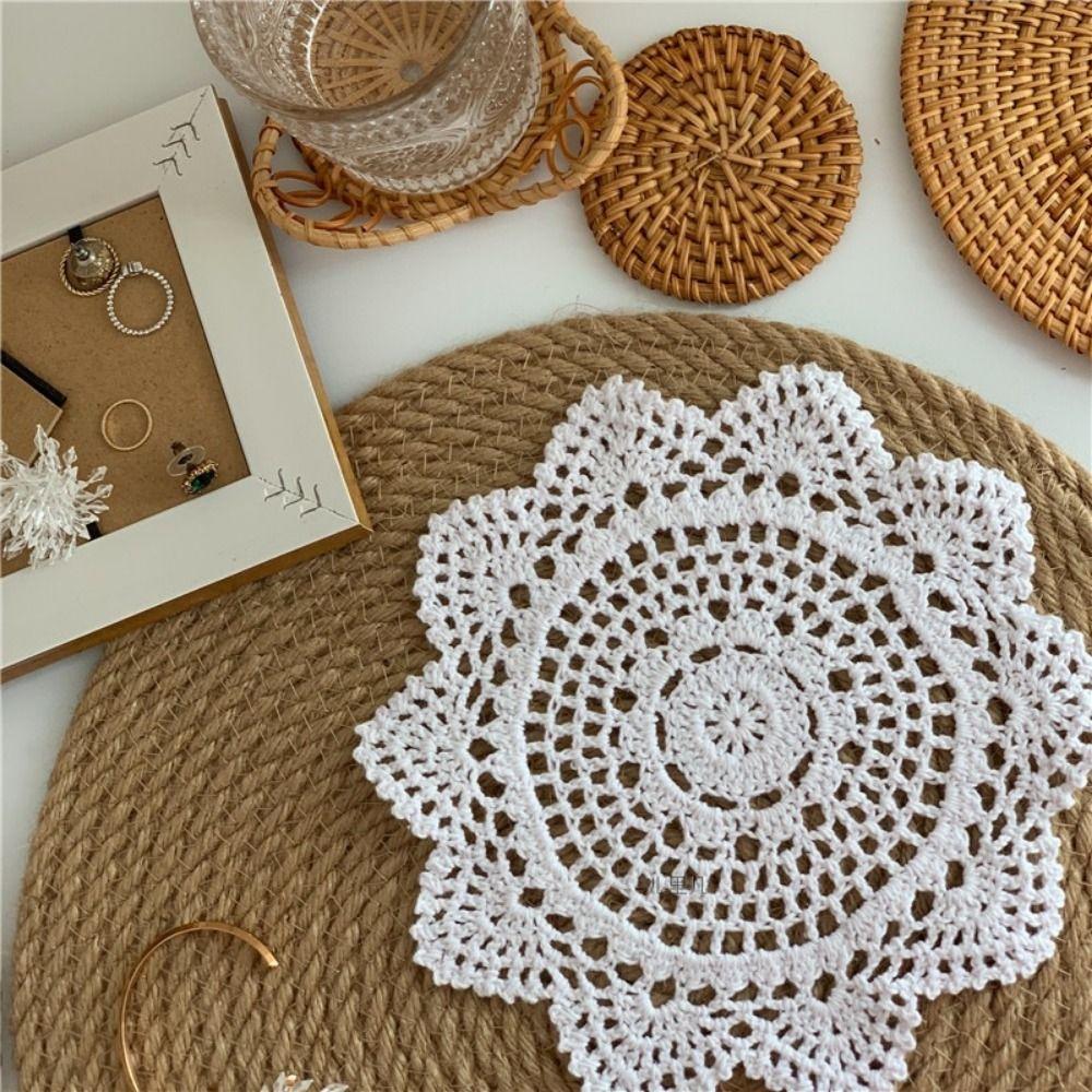 2/4Pcs Knitted Texture Lace Floral Coasters Vintage Round Woven Placemats  Coffee Table
