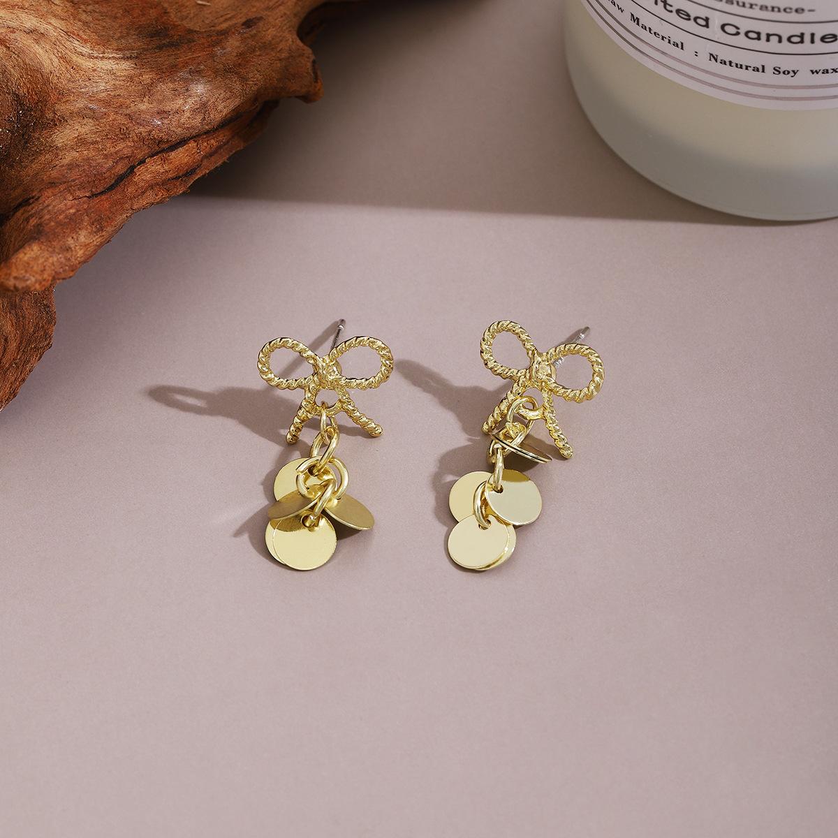 Bow Sequined Pendant Stud Earrings For Women, Light Luxury Niche High-End Fashion Temperament Earrings