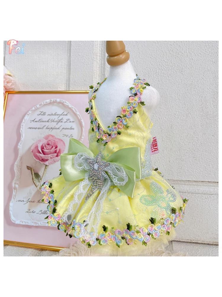 Stylish Yellow Pet Dog Princess Dress, Handmade Floral Bow Outfit for Small Dogs, Premium Apparel for Pet Events & Photoshoots