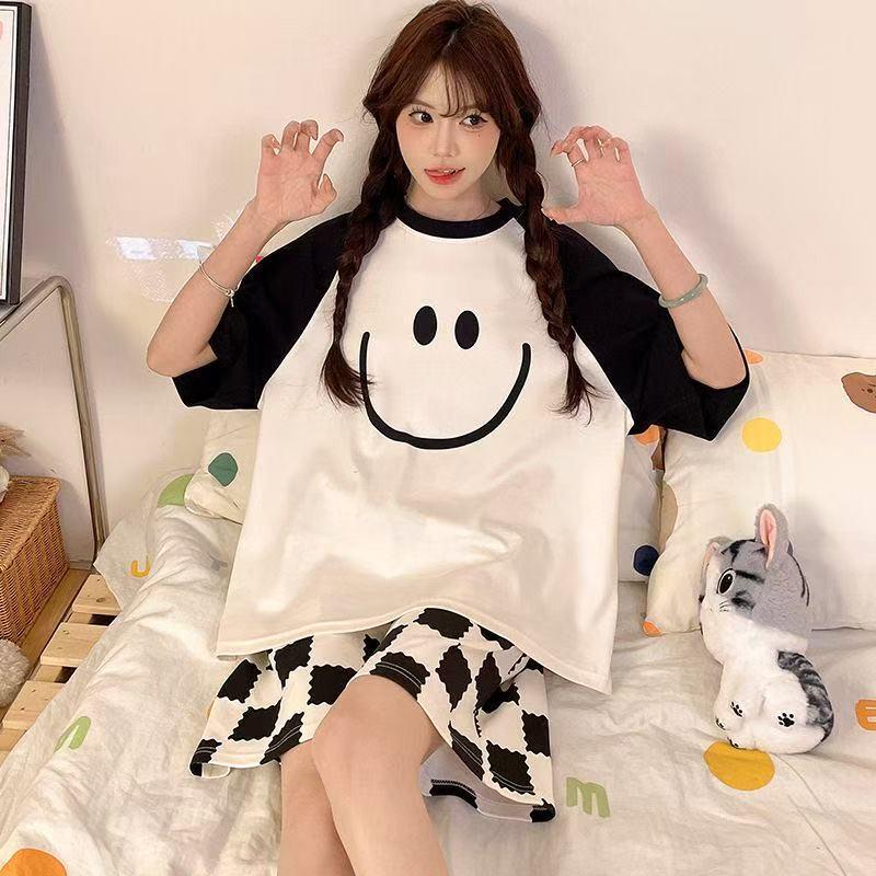 Women's Plus Size Summer Cartoon Pajama Set - Cute Donald Duck Short Sleeve Homewear