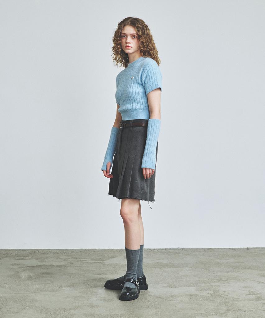 KNITTED (W) Hairy Fur Cable Crop Knit Sky