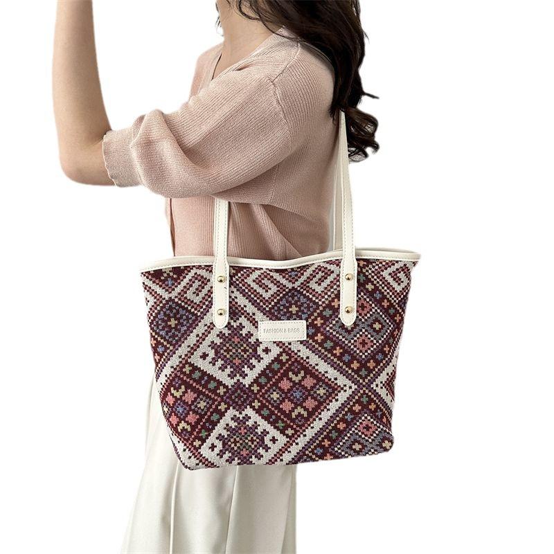 Popular Texture Versatile Ethnic Style Tote Bag Women's 2025 New Trendy Large-capacity Canvas Bag Shoulder Handbag