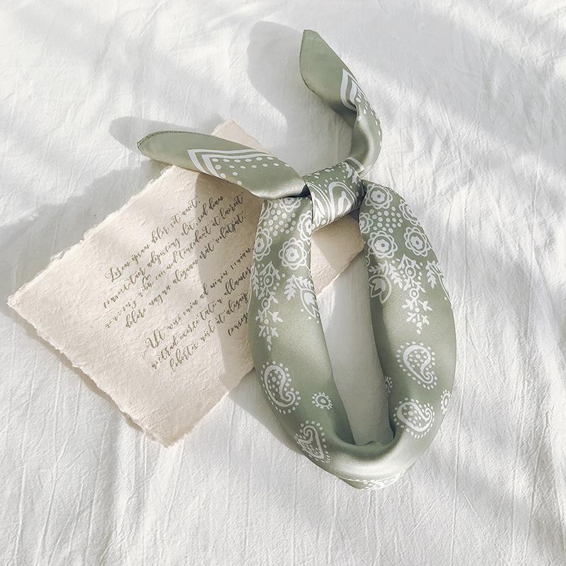 70cm Paisley Printed Hijab Scarf For Women Silk Satin Bandana Head Scarfs Female Square Headband Small Shawls Cute Neck Scarves