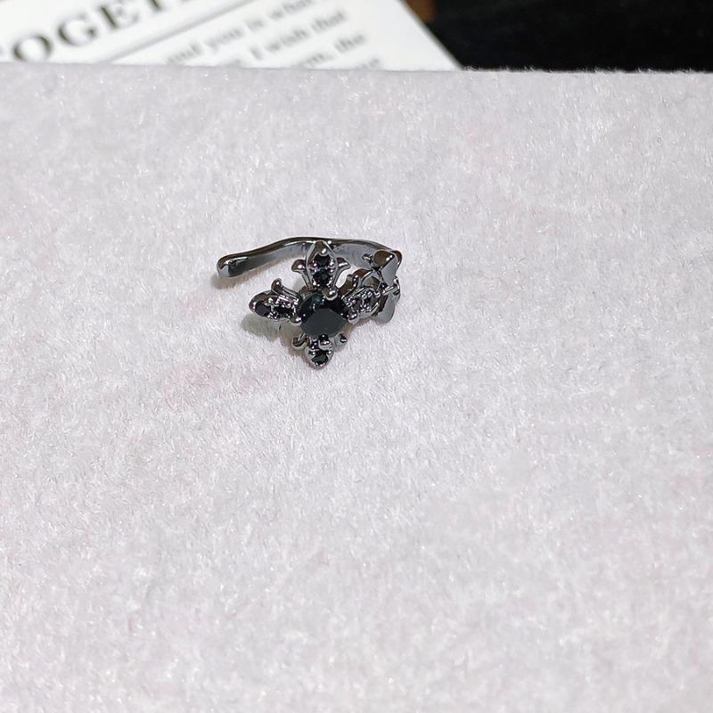 Super flash zircon cross flower ear clips for women without ear piercings, exquisite cold wind ear bone clips, niche design earrings