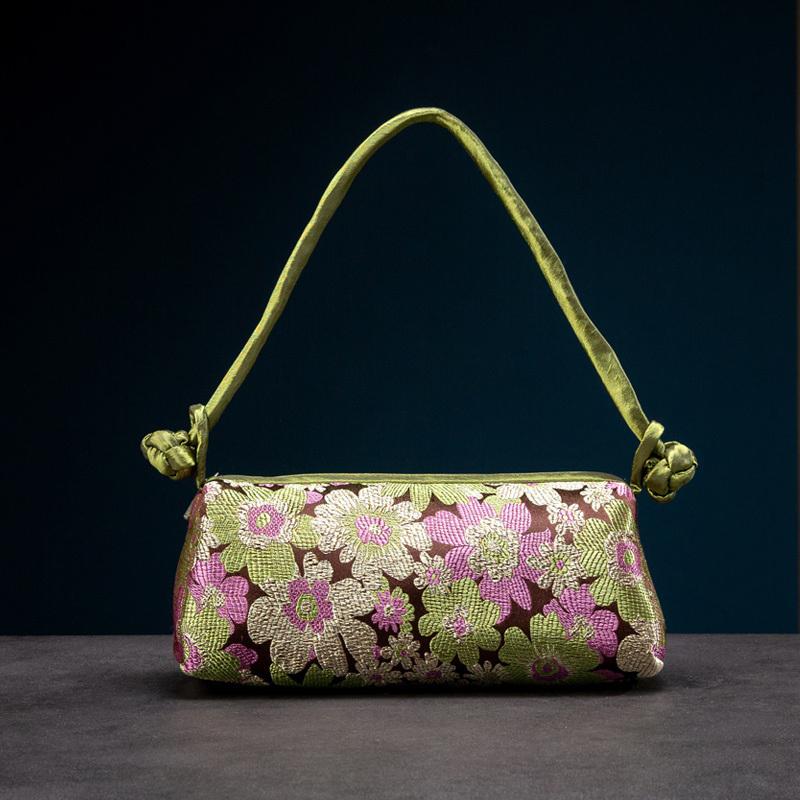 Retro Embroidery Satin Silk Handbags Flower Storage Bags Silk Embroidered Women Bag Fashion Matching Bride Women Handbag