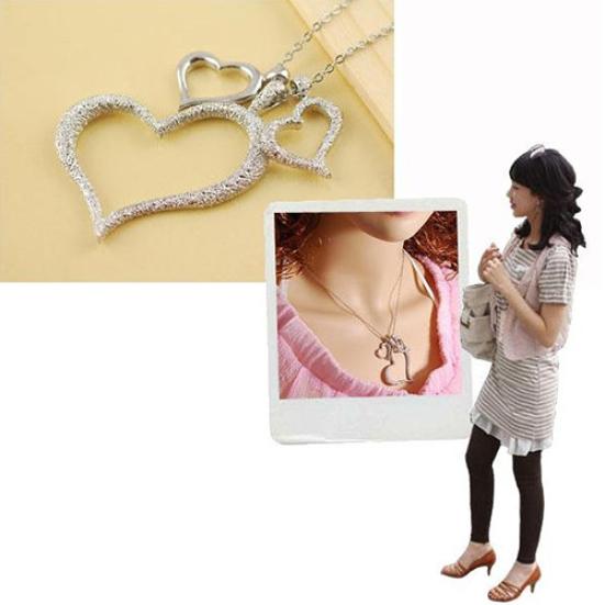 Women's Fashion Three Heart Love Pendant Chain Necklace Wedding Birthday Jewelry