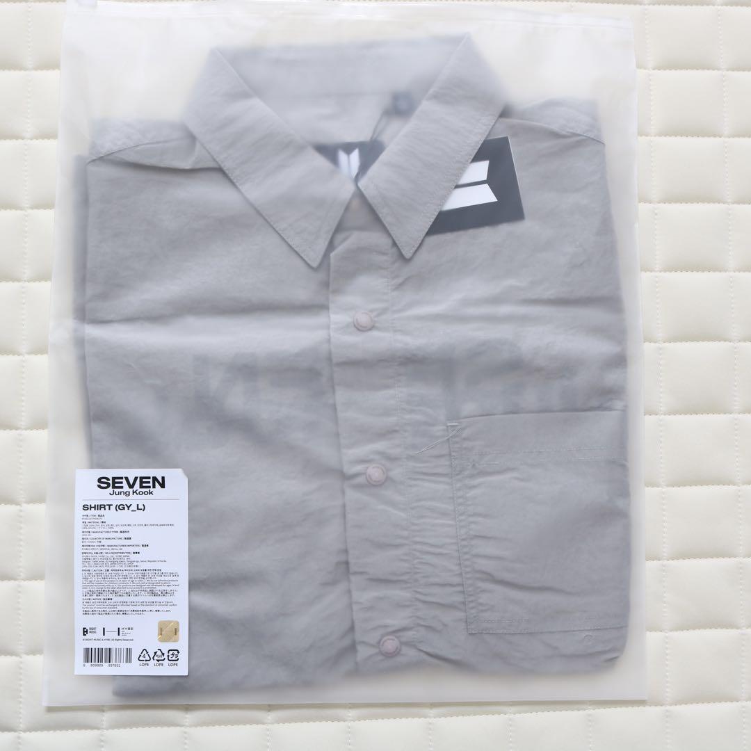 

[Б/У] Официальная футболка BTS Чонгук SEVEN